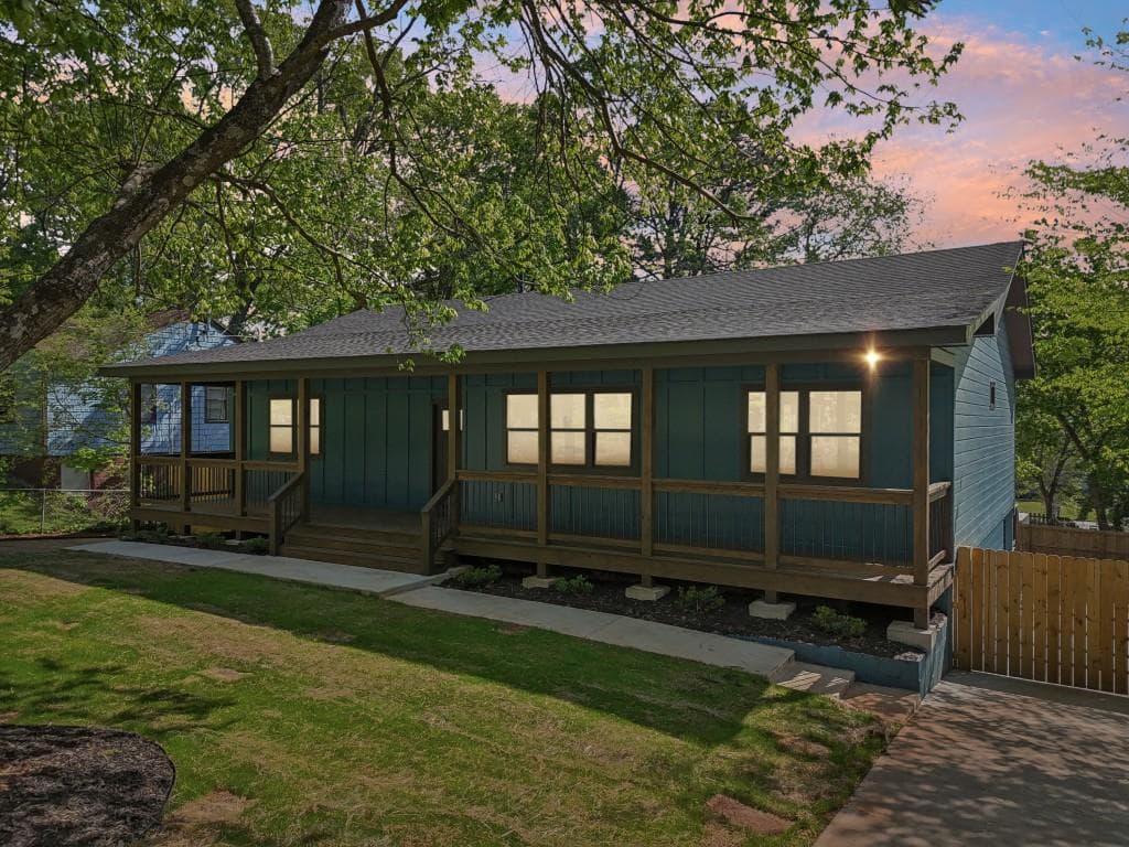 1596 Pontiac Place, Atlanta, GA 30315 — most recent listing photo