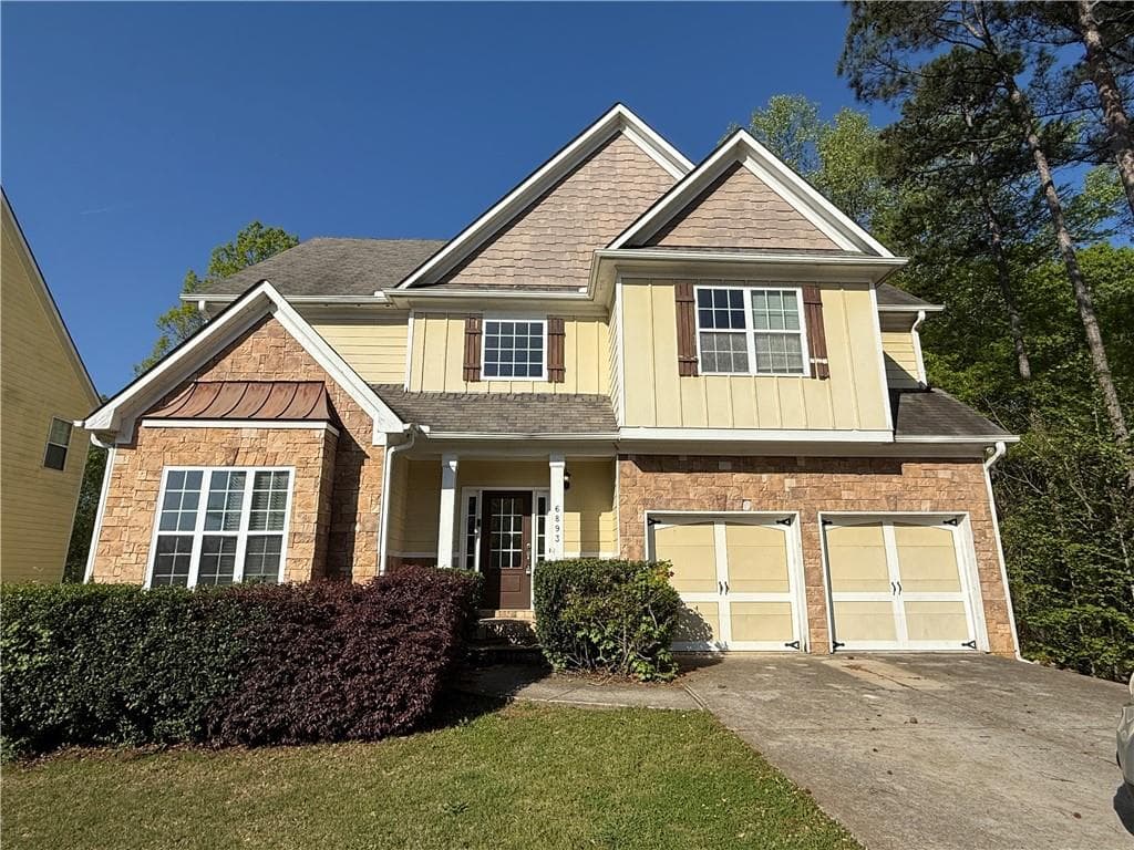 5 bedroom, 3 bathroom single family residence sold at 6893 Spring Valley Court, Douglasville, GA 30135
