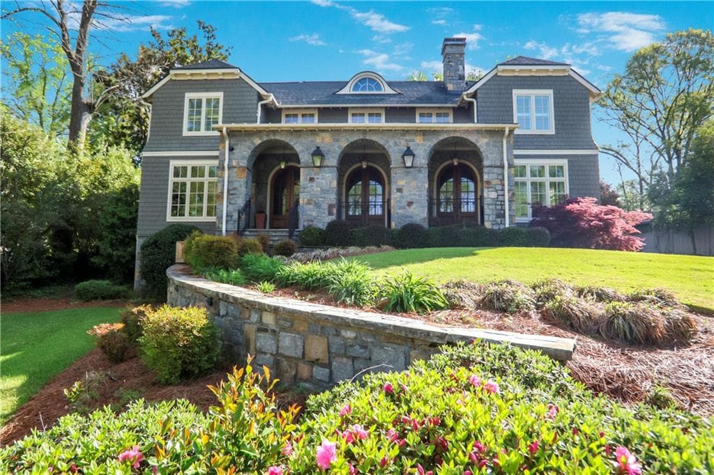 4 bedroom, 5 bathroom single family residence sold at 1691 Doncaster Drive, Atlanta, GA 30309