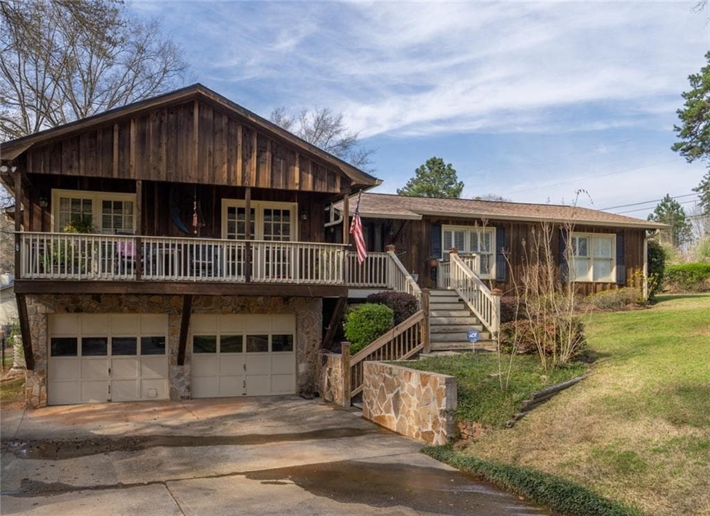 3 bedroom, 2 bathroom single family residence sold at 113 Admiralty Way, Milledgeville, GA 31061