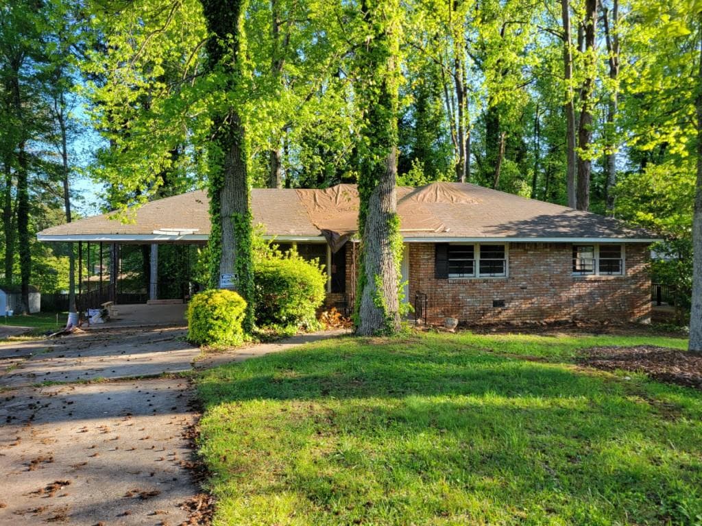 3 bedroom, 2 bathroom single family residence sold at 1888 Delphine Drive, Decatur, GA 30032