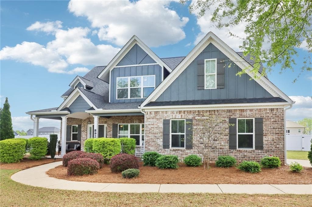 5 bedroom, 4 bathroom single family residence sold at 892 N Ola Road, Mcdonough, GA 30252