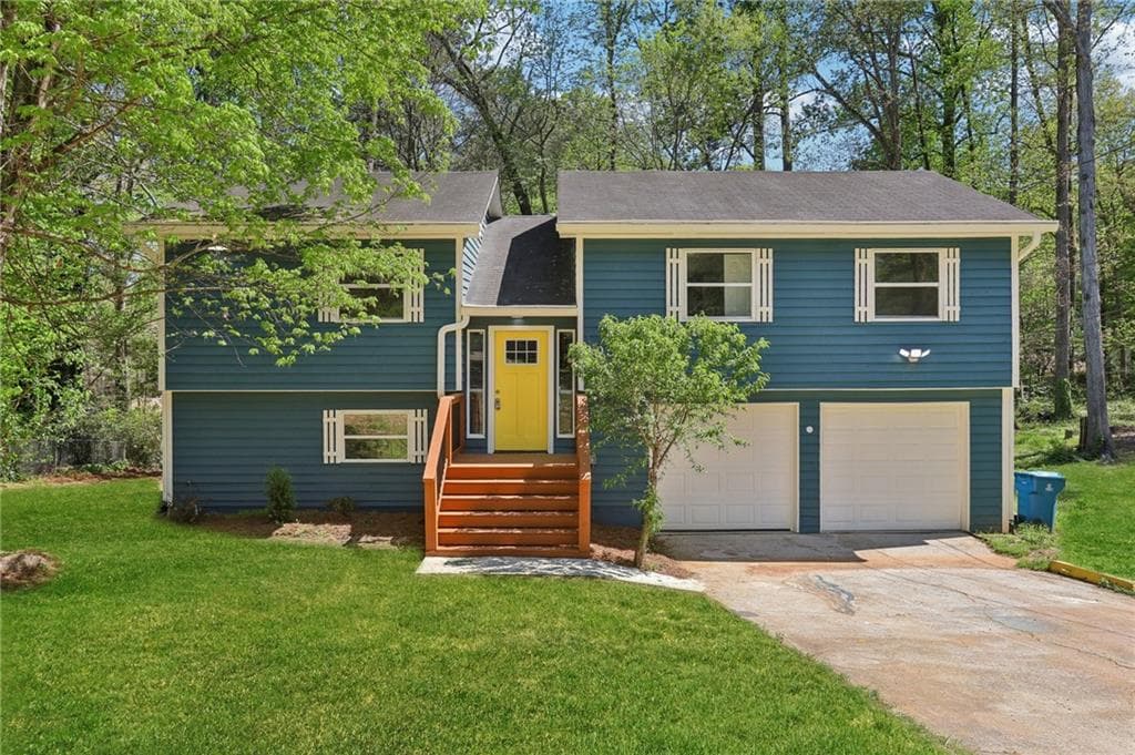 4 bedroom, 3 bathroom single family residence sold at 2952 Hillwood Drive, Lawrenceville, GA 30044