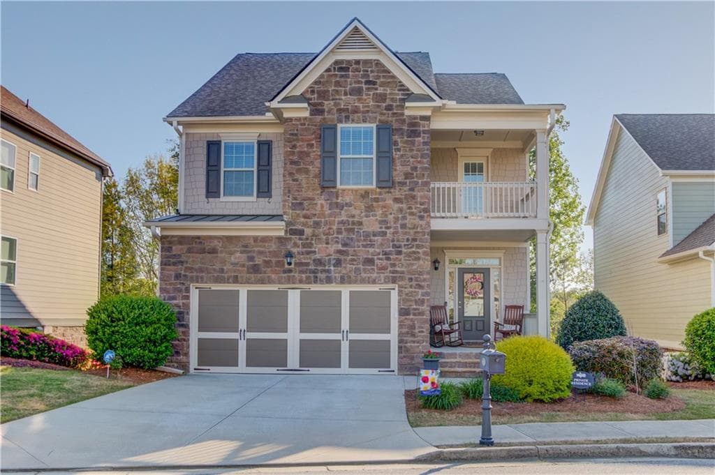4 bedroom, 4 bathroom, 2,953 sq ft single family residence sold at 6864 Big Sky Drive, Flowery Branch, GA 30542