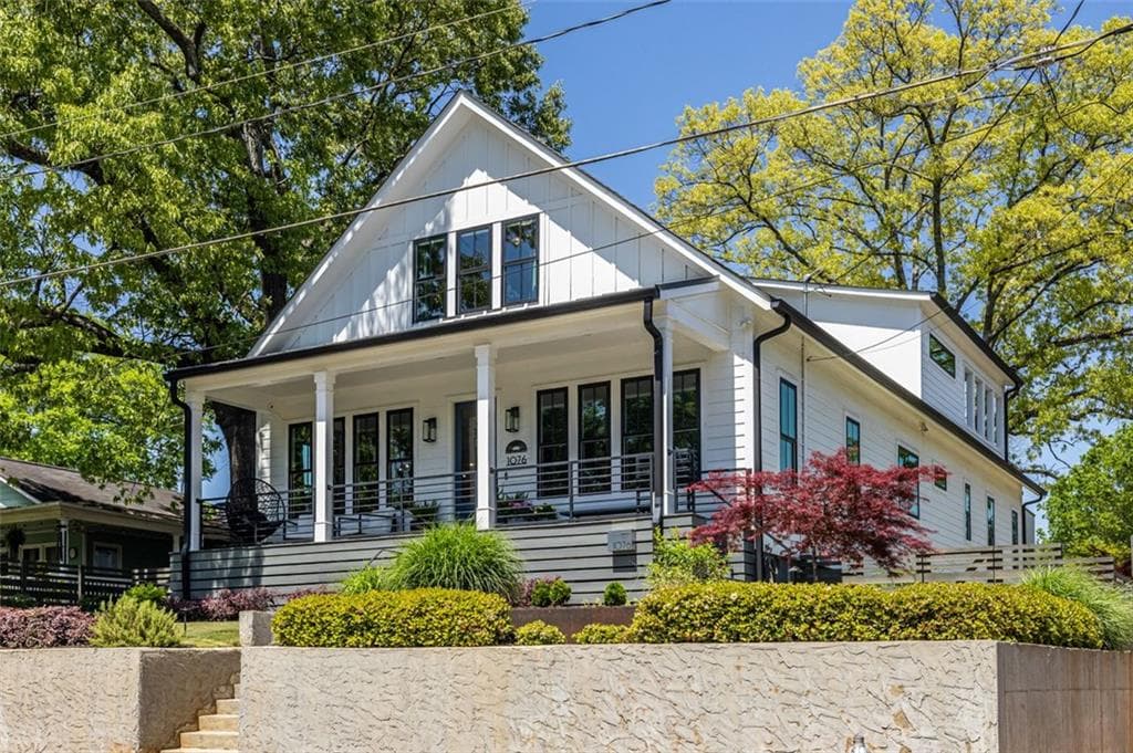 4 bedroom, 4 bathroom, 3,291 sq ft single family residence sold at 1076 MANIGAULT Street, Atlanta, GA 30316