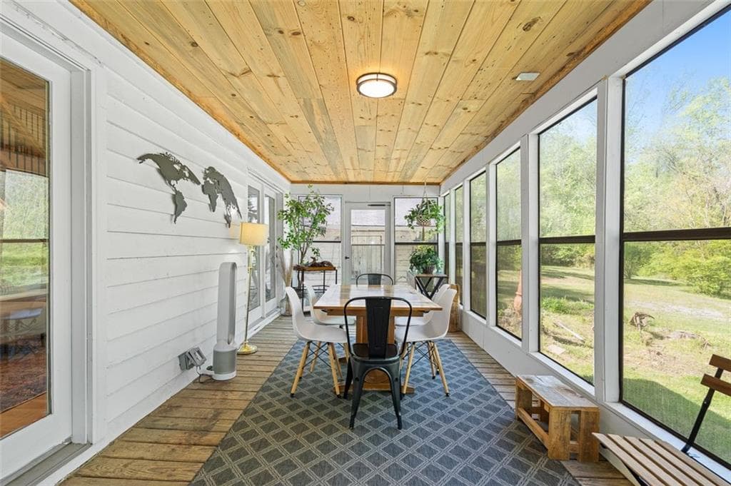 2 bedroom, 2 bathroom single family residence sold at 9668 OLD HIGHWAY 411, Chatsworth, GA 30705