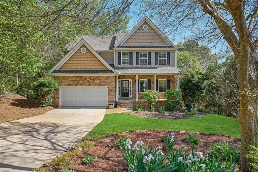 4 bedroom, 3 bathroom single family residence sold at 4490 Caney Fork Circle, Braselton, GA 30517