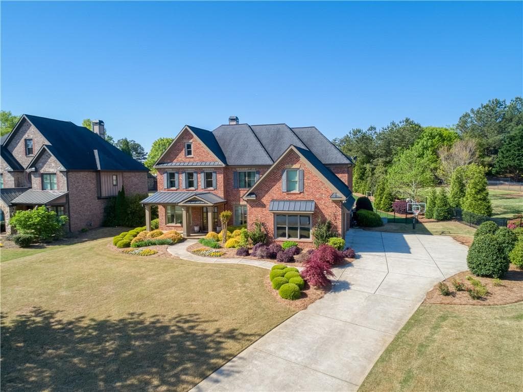 6 bedroom, 4 bathroom single family residence sold at 2199 Tayside Crossing, Kennesaw, GA 30152