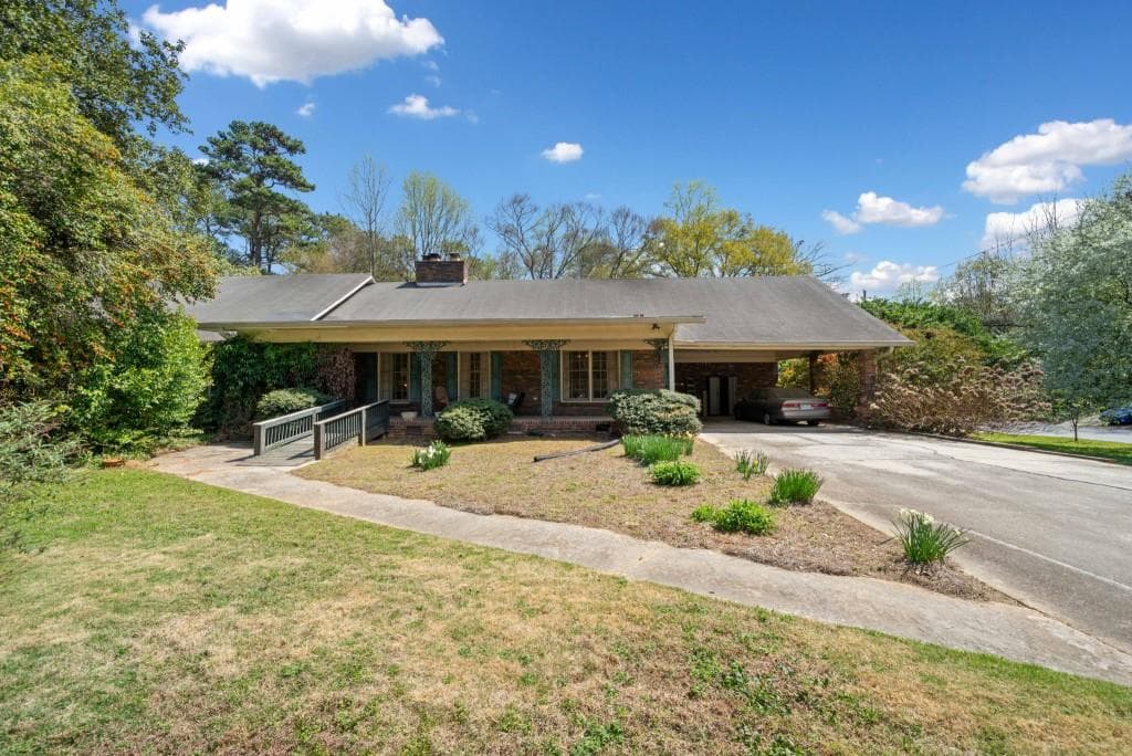 643 Webster Drive, Decatur, GA 30033 — most recent listing photo