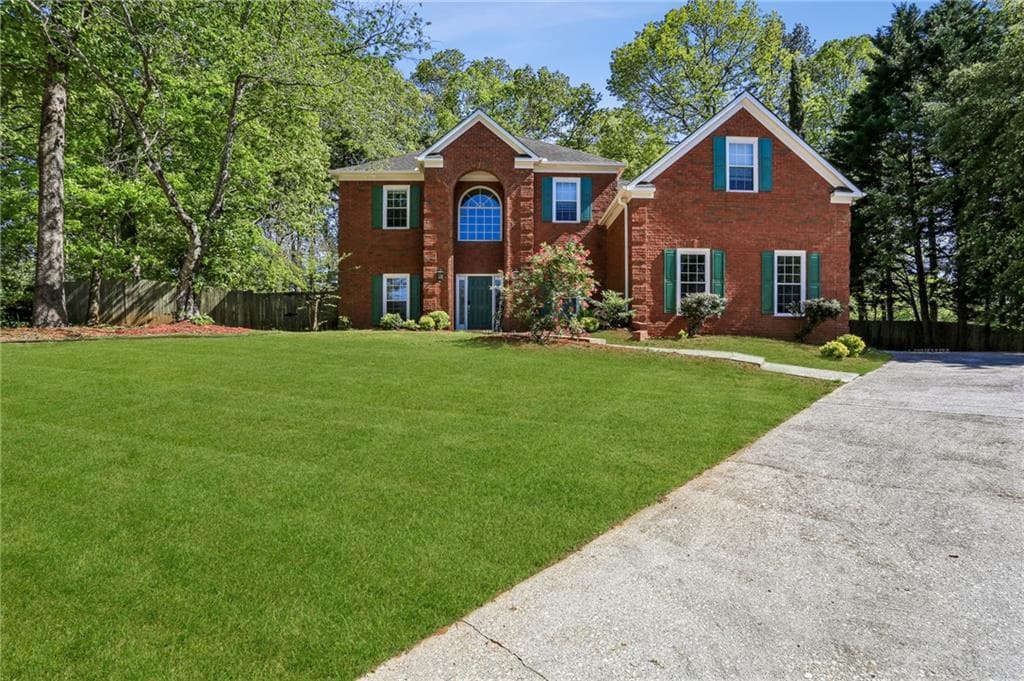 4 bedroom, 3 bathroom single family residence sold at 2461 Peregrine Trail, Suwanee, GA 30024