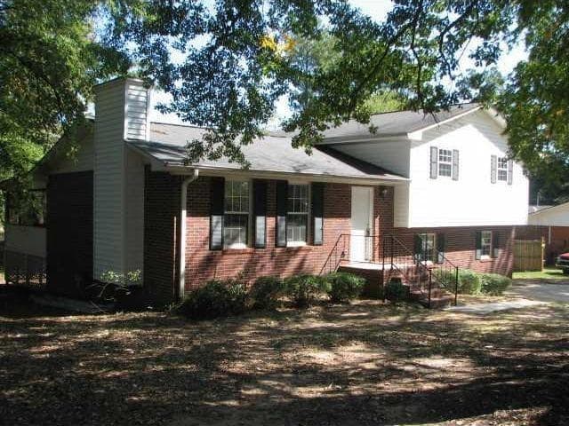 4 bedroom, 3 bathroom, 1,836 sq ft single family residence sold at 501 Forest Street, Monroe, GA 30655