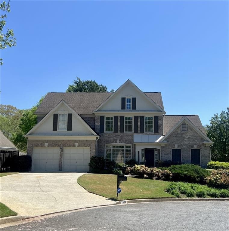 4 bedroom, 3 bathroom single family residence sold at 2384 Briarleigh Way, Dunwoody, GA 30338