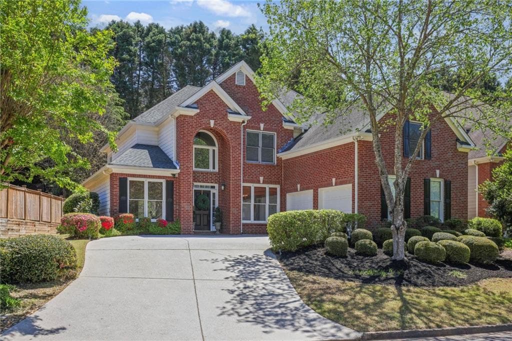 5 bedroom, 3 bathroom single family residence sold at 4232 Millside Walk, Smyrna, GA 30080