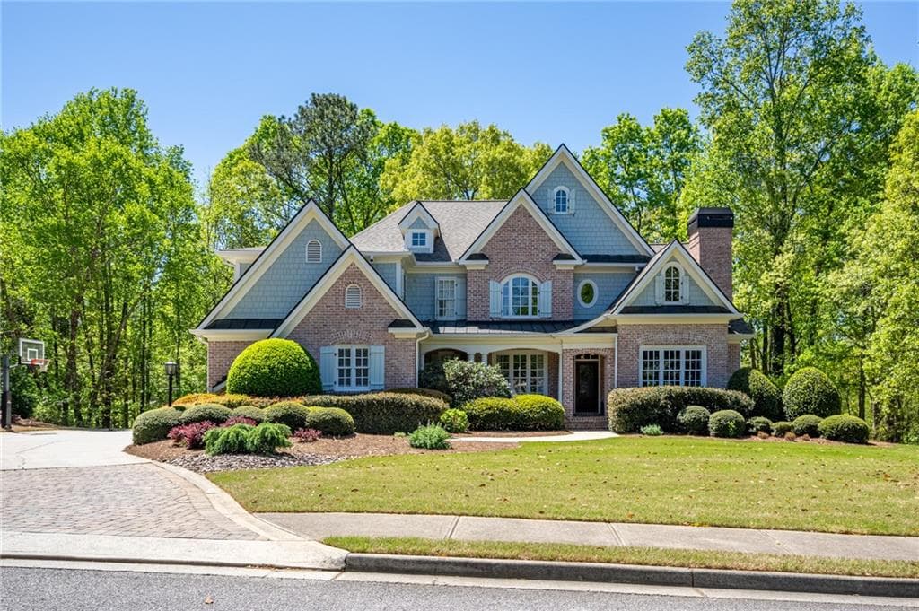 5 bedroom, 6 bathroom, 6,150 sq ft single family residence sold at 225 Ansley Close, Roswell, GA 30075