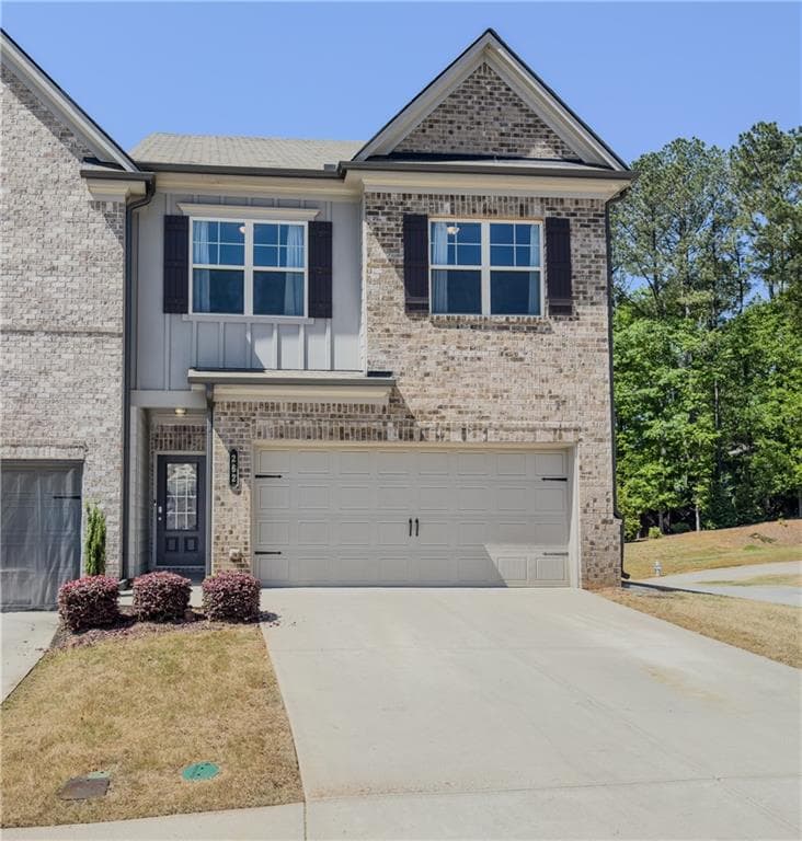 3 bedroom, 3 bathroom townhouse sold at 262 Quay Drive, Lawrenceville, GA 30044