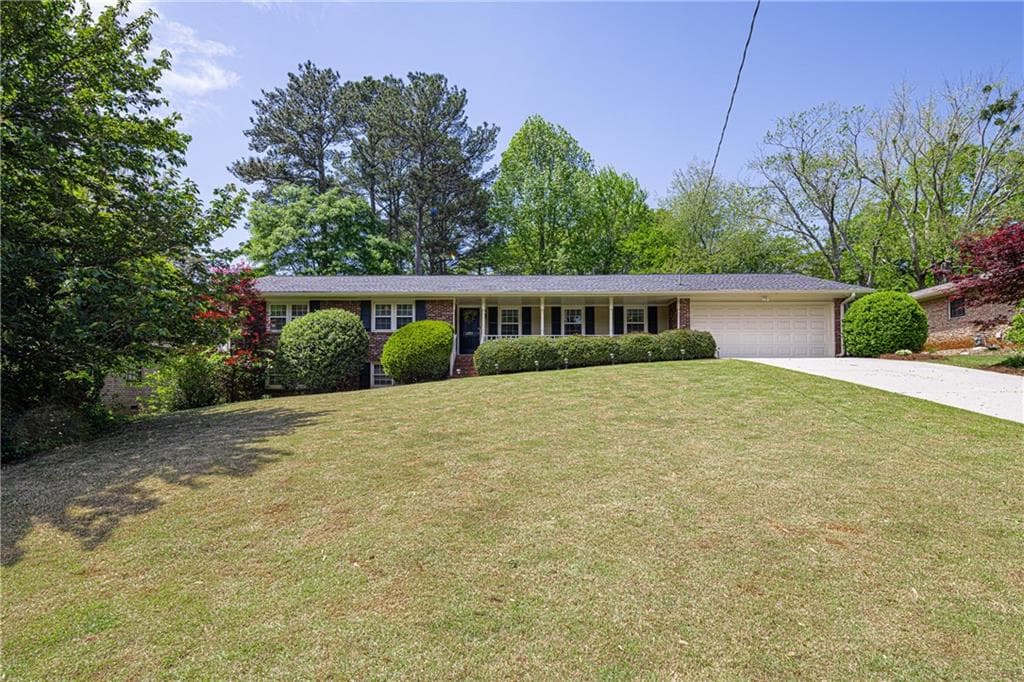 3 bedroom, 2 bathroom single family residence sold at 4350 Bonaparte Drive, Tucker, GA 30084