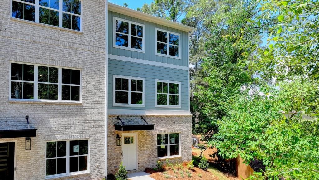 5443 Blossomwood Trail, Mableton, GA 30126 — most recent listing photo