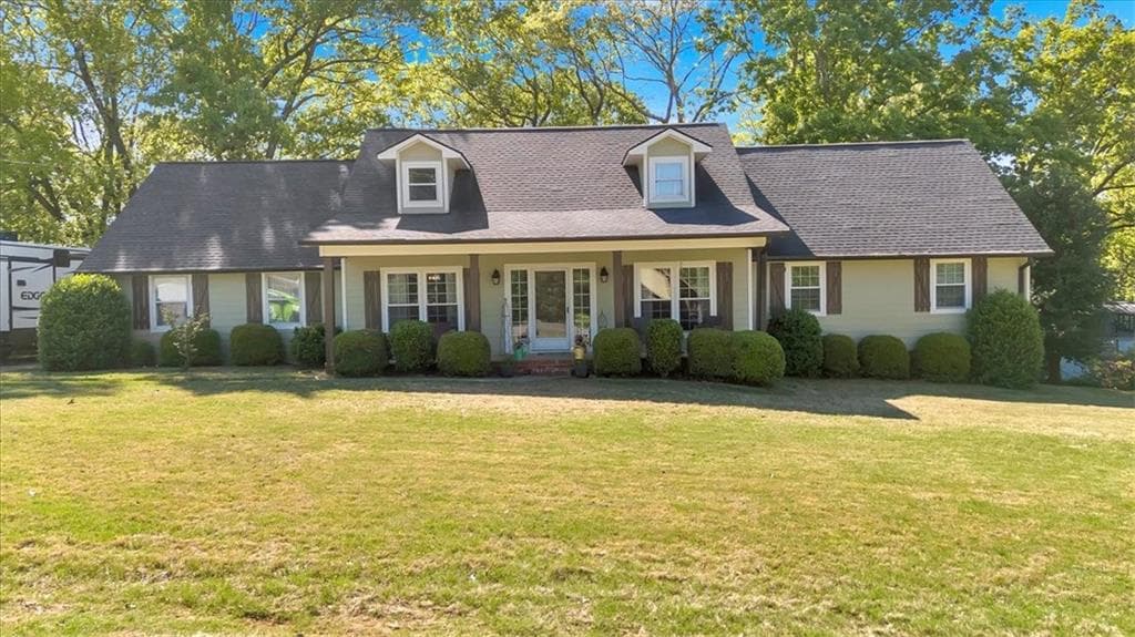 4 bedroom, 3 bathroom single family residence sold at 40 Wellington Way, Rome, GA 30161