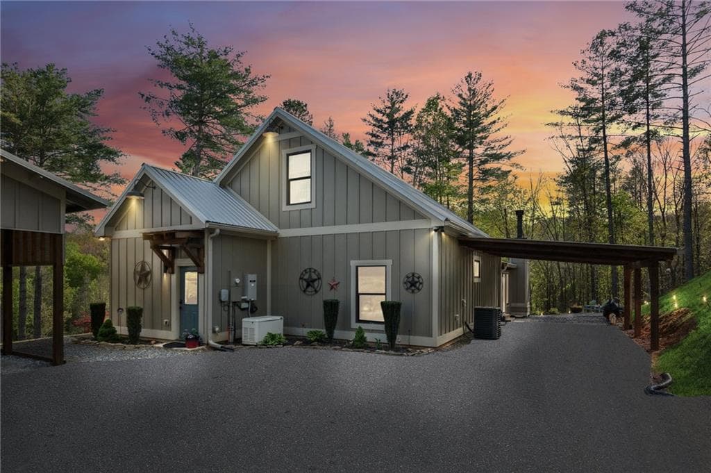 3192 Flagpole Road, Ellijay, GA 30540 — most recent listing photo
