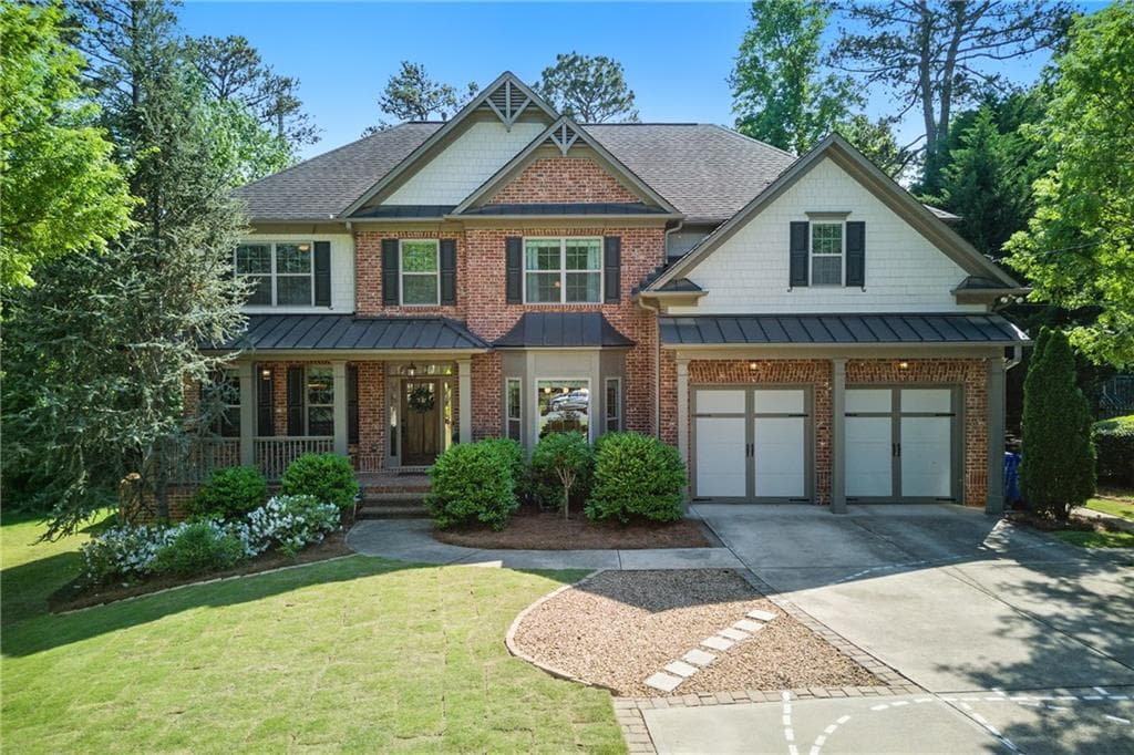 6 bedroom, 5 bathroom, 5,027 sq ft single family residence sold at 3990 Old Spring House Court, Atlanta, GA 30338