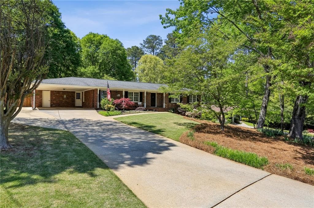 3 bedroom, 2 bathroom single family residence sold at 1110 Tuxedo Drive, Roswell, GA 30075