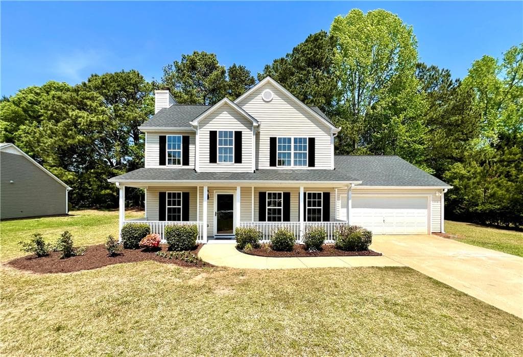 3 bedroom, 3 bathroom single family residence sold at 4180 Eden Valley Drive, Loganville, GA 30052