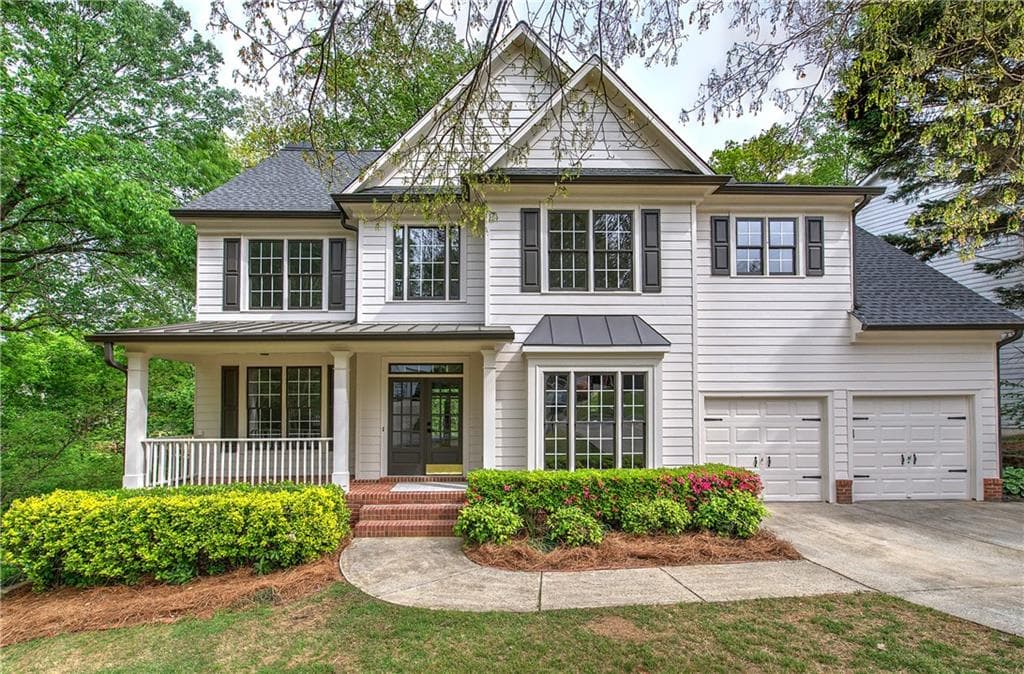 4 bedroom, 3 bathroom, 4,423 sq ft single family residence sold at 1043 Middlebrooke Drive, Canton, GA 30115