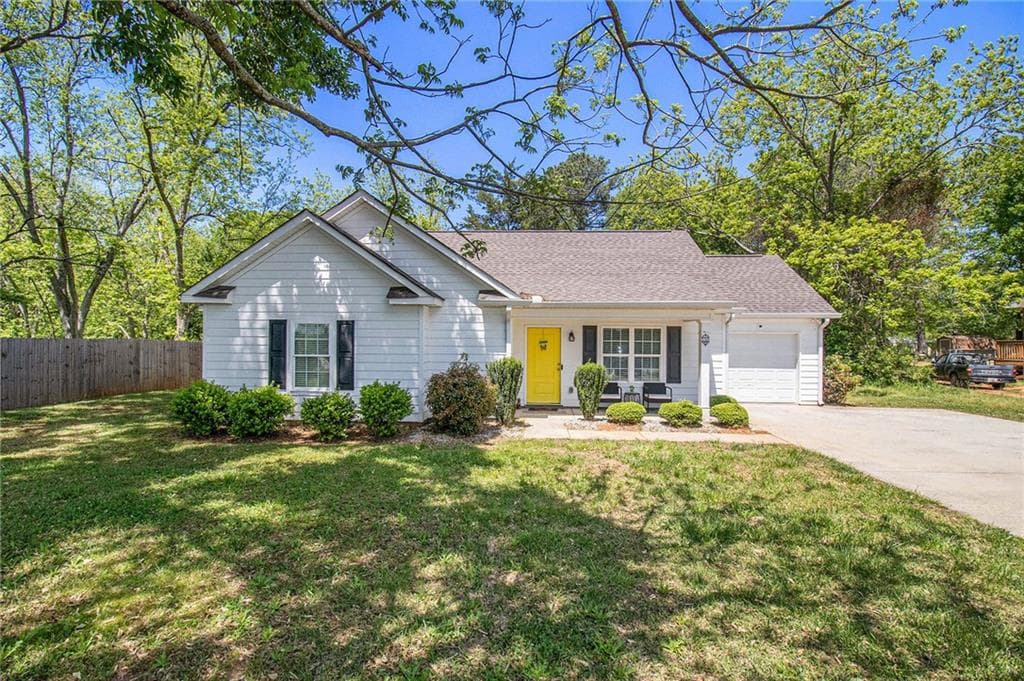 3 bedroom, 2 bathroom single family residence sold at 155 Swint Road, Griffin, GA 30224