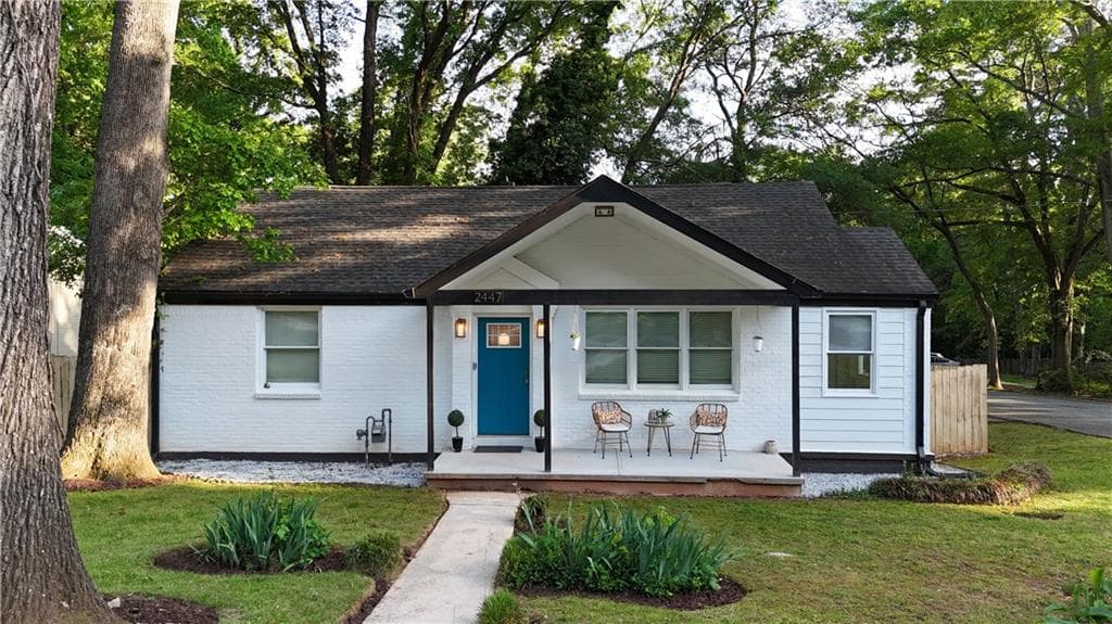 2 bedroom, 1 bathroom single family residence sold at 2447 Hillside Avenue, Decatur, GA 30032
