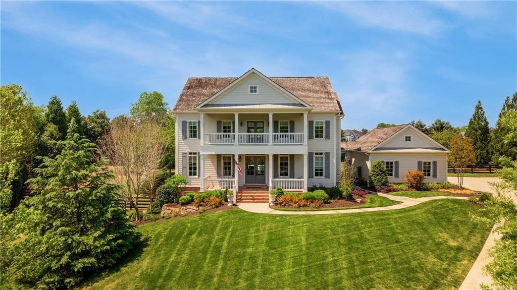 6 bedroom, 6 bathroom single family residence sold at 210 Tifton Lane, Roswell, GA 30075