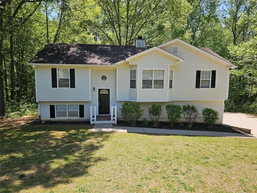 3 bedroom, 2 bathroom single family residence sold at 71 Streamview Trail, Douglasville, GA 30134