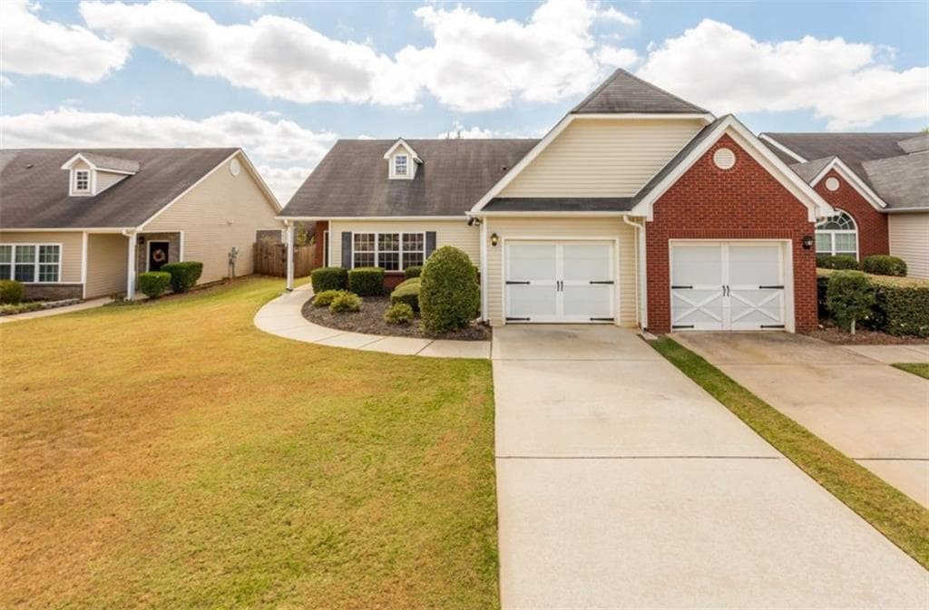 2 bedroom, 2 bathroom townhouse sold at 845 City Park Drive, Mcdonough, GA 30252