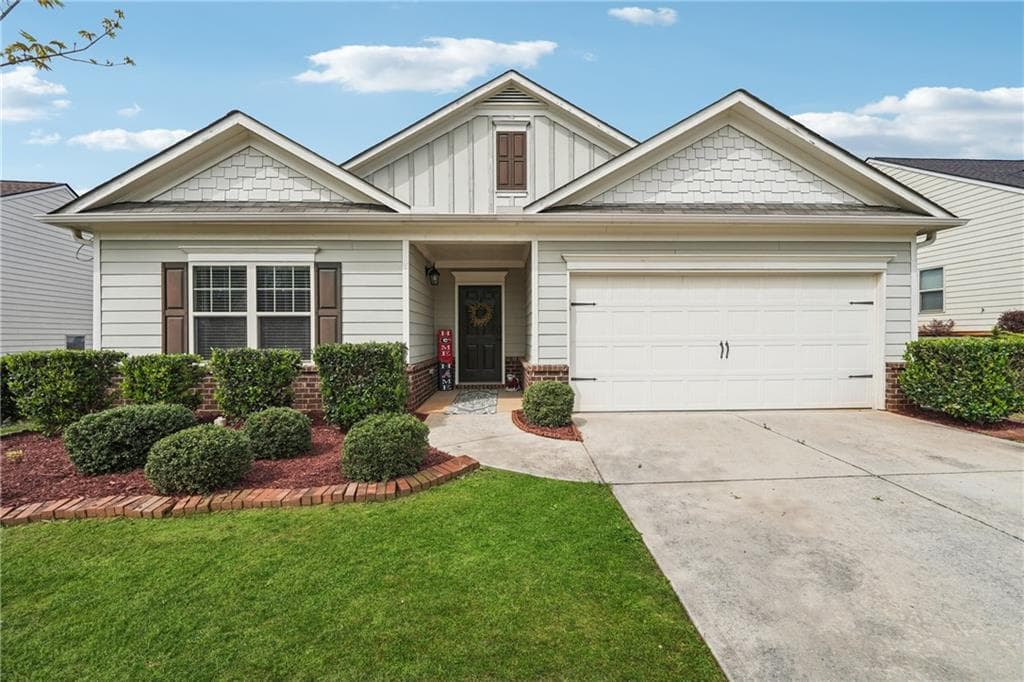 3 bedroom, 2 bathroom, 1,840 sq ft single family residence sold at 4211 Spruce Trail, Gainesville, GA 30504