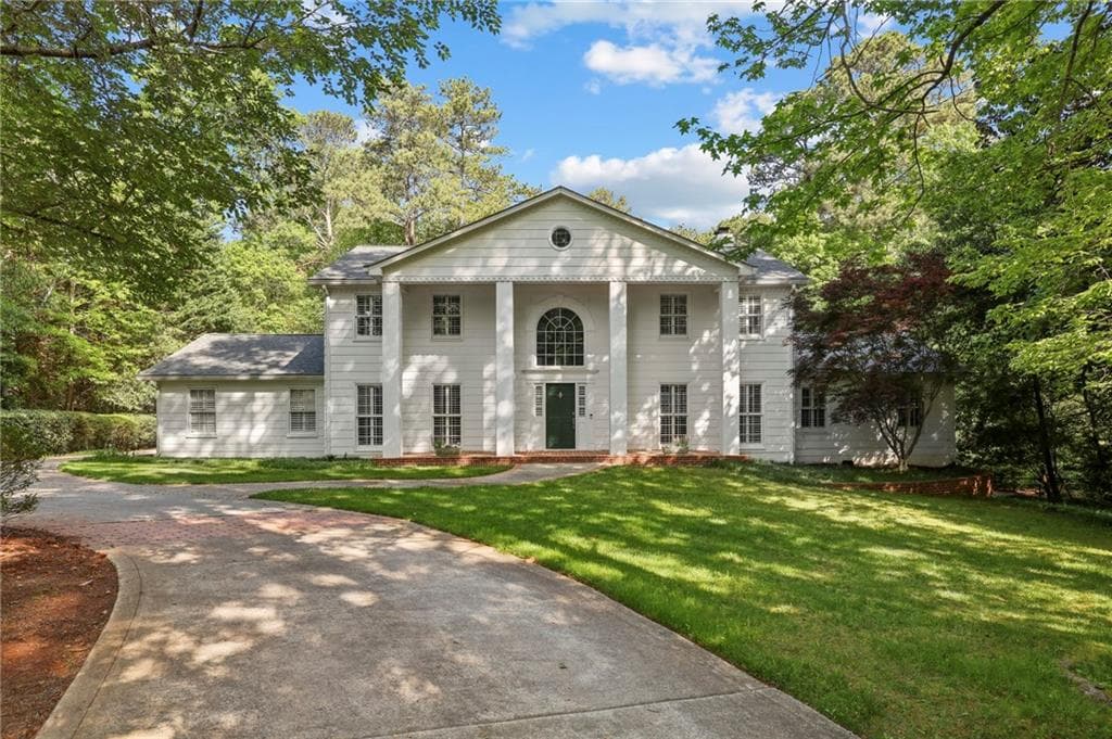 6 bedroom, 6 bathroom single family residence sold at 455 Mount Vernon Highway, Sandy Springs, GA 30327