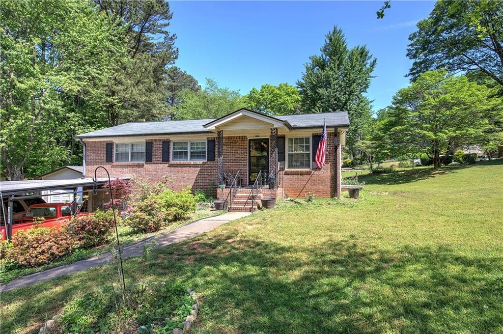 3 bedroom, 1 bathroom single family residence sold at 1001 Rhett Drive, Kennesaw, GA 30144