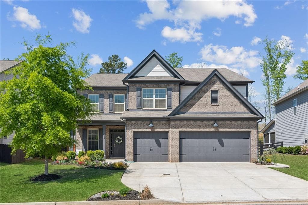 6 bedroom, 4 bathroom single family residence sold at 6435 Privet Way, Cumming, GA 30028