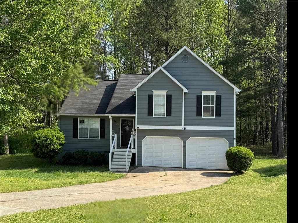 3 bedroom, 2 bathroom single family residence sold at 3304 Mooring Drive, Powder Springs, GA 30127