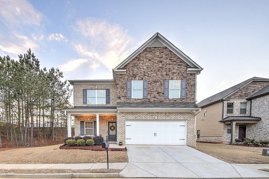 4 bedroom, 3 bathroom single family residence sold at 125 Sunland Boulevard, Mcdonough, GA 30253