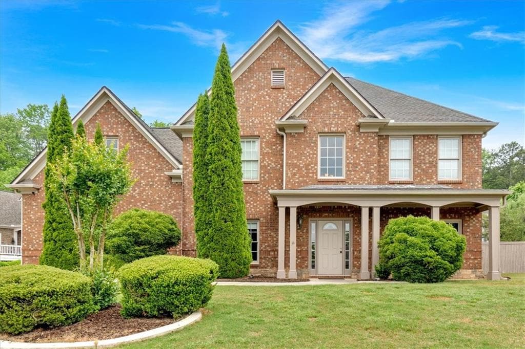 4 bedroom, 3 bathroom single family residence sold at 900 Fox Croft Place, Canton, GA 30114