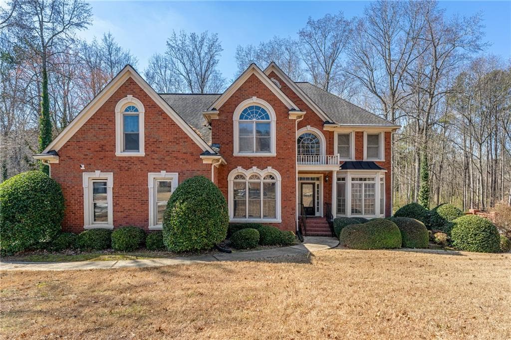 6 bedroom, 5 bathroom single family residence sold at 1290 REGENCY CENTER Drive, Atlanta, GA 30331