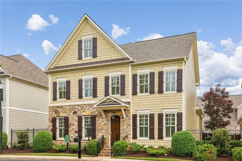 5 bedroom, 4 bathroom single family residence sold at 4224 Gateland Avenue, Marietta, GA 30062