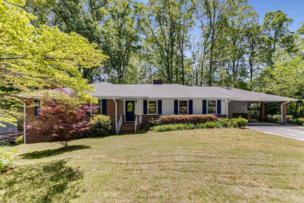 4 bedroom, 3 bathroom single family residence sold at 2357 Burnt Creek Road, Decatur, GA 30033