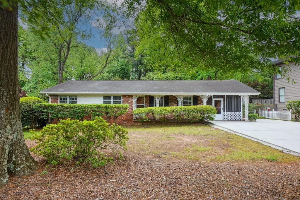 3 bedroom, 2 bathroom single family residence sold at 3501 Montreal Way, Tucker, GA 30084