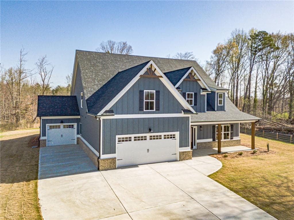 4 bedroom, 4 bathroom single family residence sold at 1768 Mountain Creek Church Road, Pendergrass, GA 30567