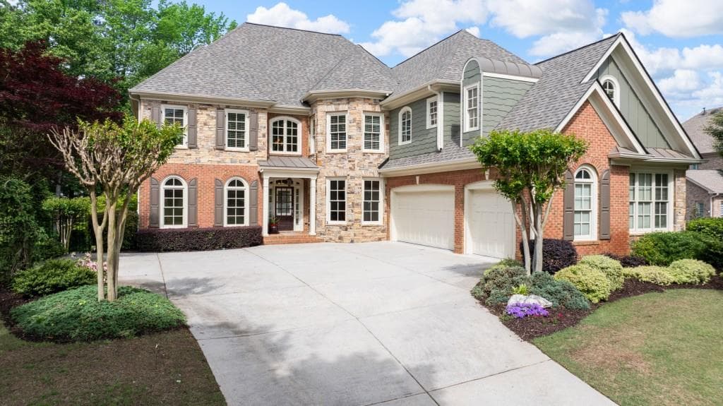 5 bedroom, 5 bathroom single family residence sold at 4231 Shamans Drive, Marietta, GA 30062