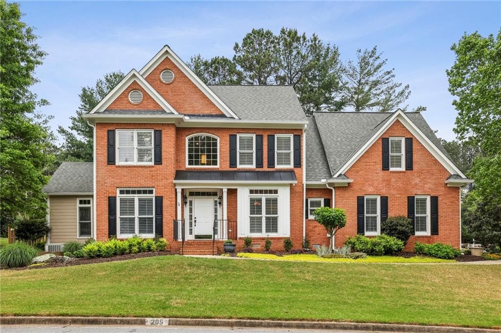 5 bedroom, 4 bathroom single family residence sold at 205 Devon Downs Place, Alpharetta, GA 30005