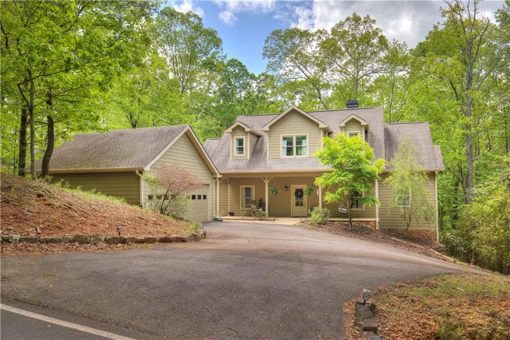 4 bedroom, 4 bathroom single family residence sold at 2268 Quail Cove Drive, Big Canoe, GA 30143