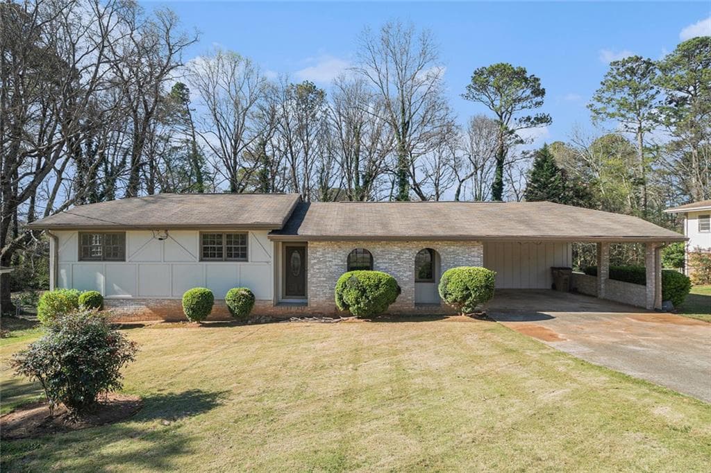 3 bedroom, 2 bathroom single family residence sold at 803 Denise Court, Stone Mountain, GA 30087
