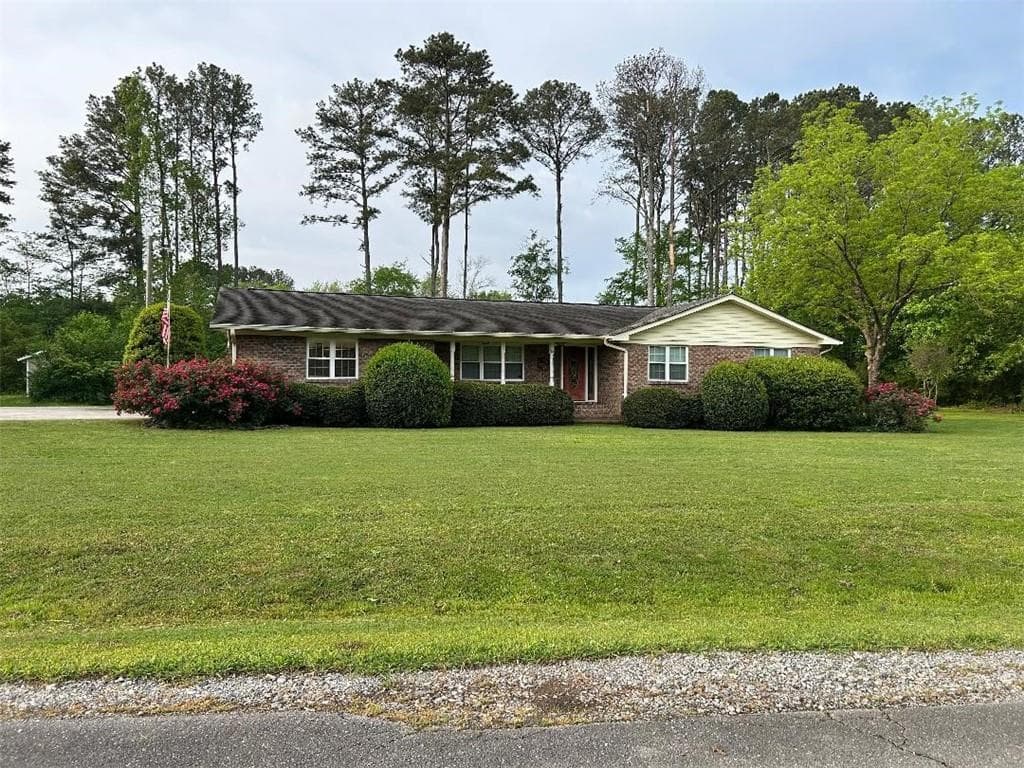 3 bedroom, 2 bathroom single family residence sold at 12 Fernwood Way, Rome, GA 30161