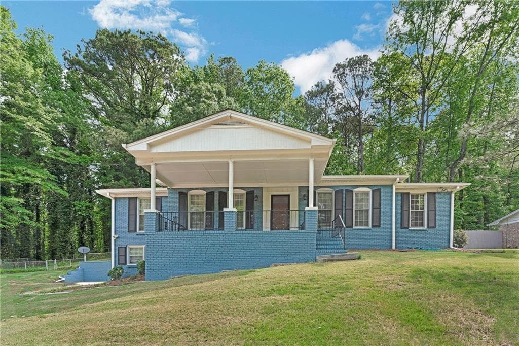 4 bedroom, 4 bathroom single family residence sold at 3430 Shorelake Drive, Tucker, GA 30084